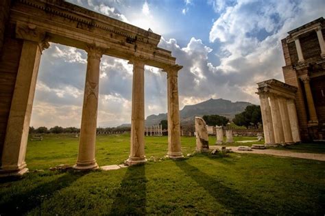 Salihli de Gezilecek Yerler Manisa Salihli Tanıtımı