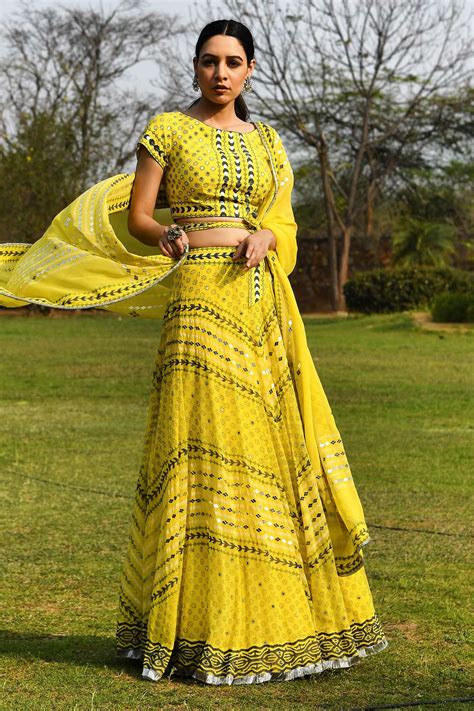 Buy Surbhi Gupta Yellow Embroidered Lehenga Set Online Aza Fashions