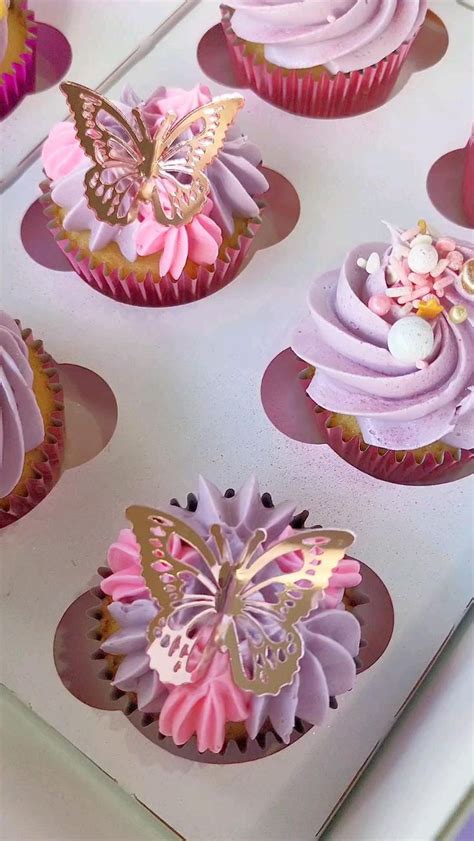 cupcakes 🦋 | Birthday cupcakes, Fancy cupcakes, Cupcake decorating tips