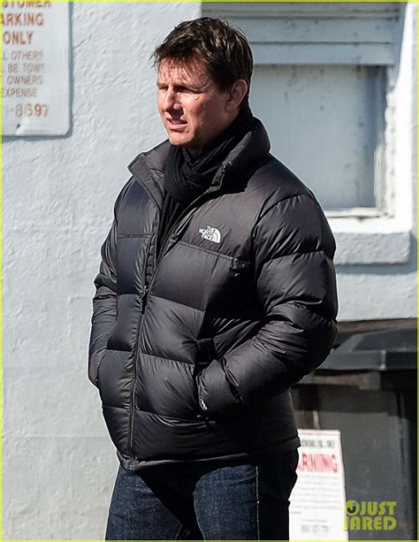 Photo Tom Cruises Son Connor Visits Jack Reacher Set Photo