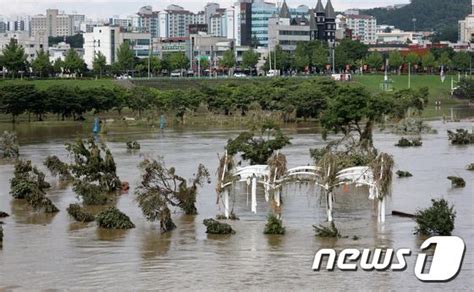 물폭탄 대피령 내렸는데천재지변 아냐 환불 거절한 공주 펜션 뉴스1