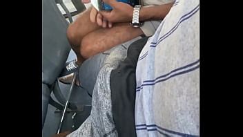 De pau duro no busão XVIDEOS