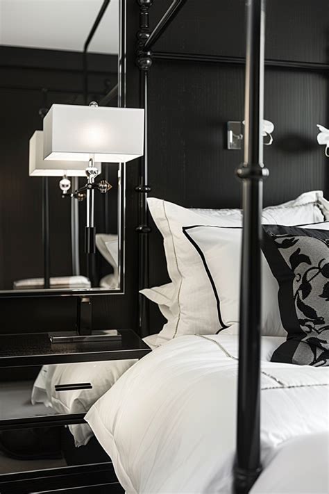 50 Stunning Black and White Bedroom Designs for a Modern Twist - Quiet ...