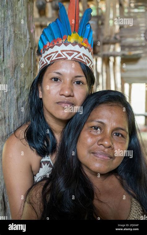 Indigenous Bora Tribe Of The Peruvian Amazon Stock Photo Alamy