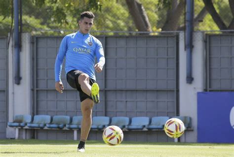 Boca Intimó A Cristian Pavón Para Que Se Presente A Entrenar Diario Panorama