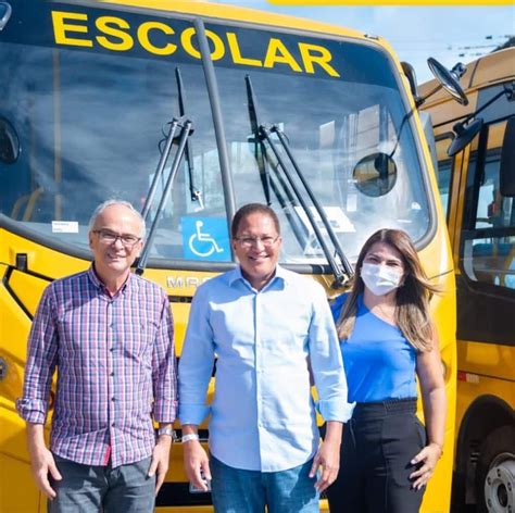 Itabuna Ganha Micro ônibus Do Governo Do Estado Para Alunos Das Escolas