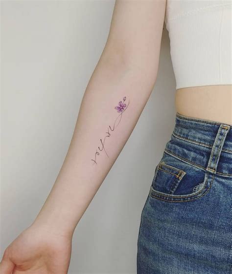 TATUAGGI CON SCRITTE Le idee più ricche di significato a cui