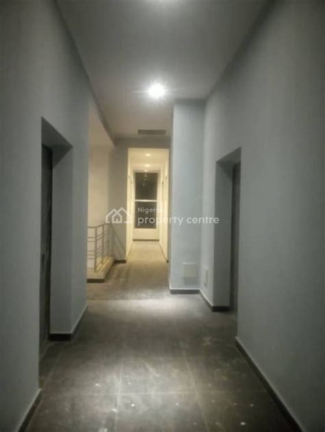 For Rent Brand New Units Of Bedroom Serviceed Flat Off Isaac John