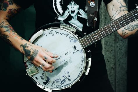 Comparing The Mandolin And Banjo Which Instrument Is Right For You