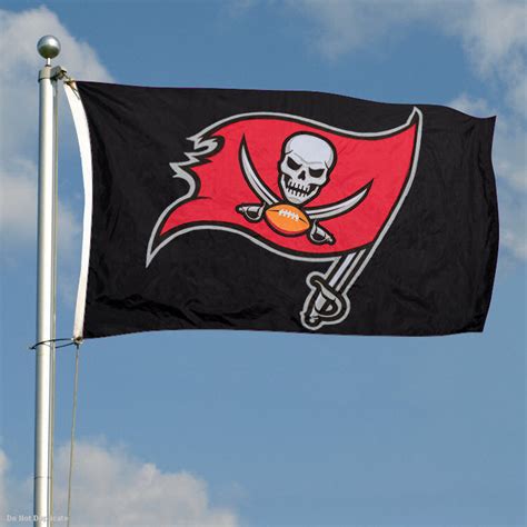 Tampa Bay Buccaneers Embroidered Nylon Flag - State Street Products