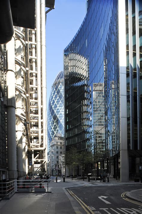 Willis Building, London - Larry Speck