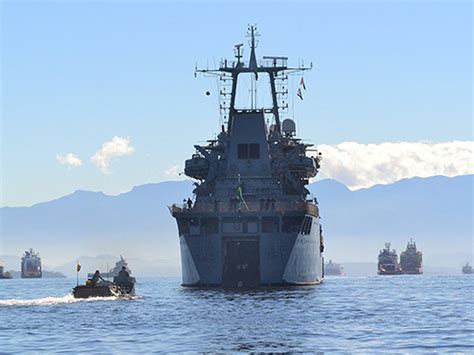 Navio De Guerra Da Marinha Abre Para Visita O No Porto De Bel M Par