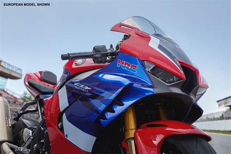 2021 Honda CBR1000RR R Fireblade SP