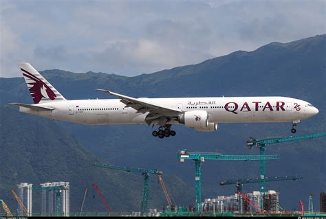 A7-BOI Qatar Airways Boeing 777-367ER Photo by Gordon Li | ID 1472689 ...