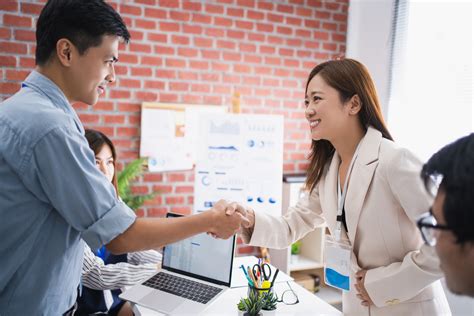 How To Improve Employee Engagement And Retention Hrm Asia