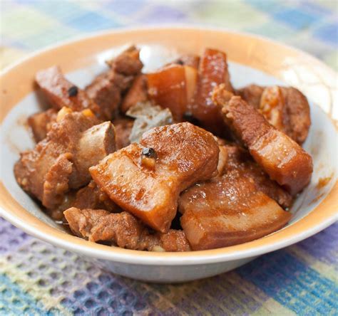 How To Make Filipino Style Pork Adobo The Whole U