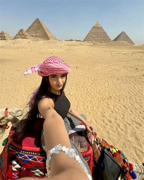 Egypt 🇪🇬 In 2024 Egyptian Fashion Egyptian Girl Egyptian Women