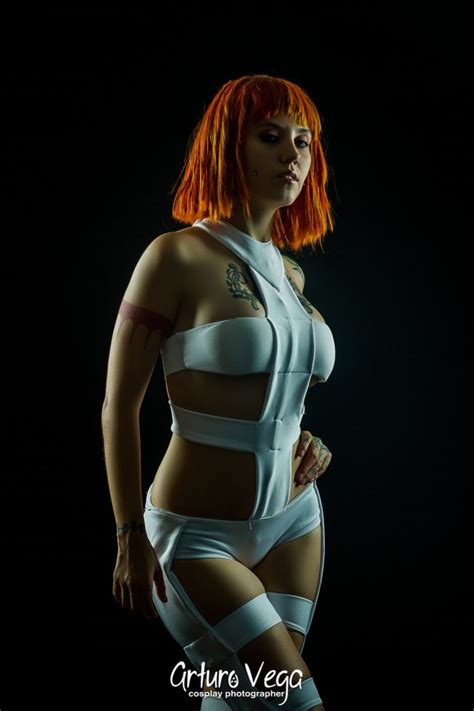 Cosplay De Leeloo Do Filme O Quinto Elemento Mundo Cosplayer