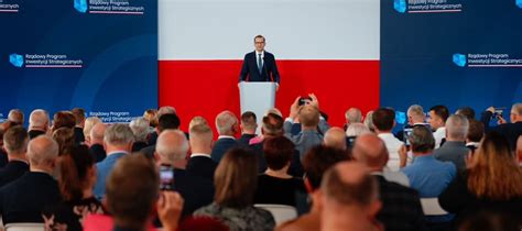 Premier Mateusz Morawiecki odwiedził Warmińsko Mazurskie Centrum