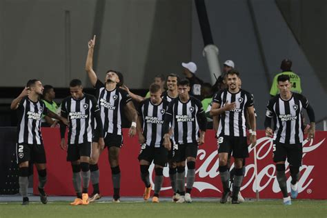 El Botafogo Busca Sellar Su Boleto A Cuartos Ante Un Guaran Que Cree