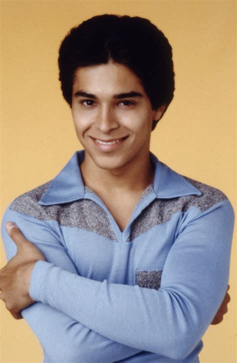 Wilmer Valderrama Where Is The Cast Of That 70s Show Now Popsugar Entertainment