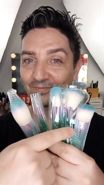 Bart Reverte On Instagram Un Kit De Brochas Para Un Maquillaje