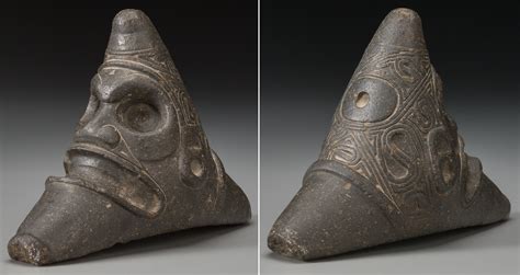 A Taino 'Zemi' ancestral spirit stone carving - Caribbean, 1000-1500 AD [3688 x 1960] : r ...