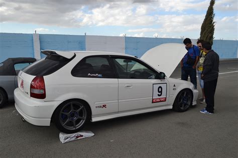 Buddy Club P1 Racing R16 Honda Civic Hatchback 6G 1 5 л 1996 года