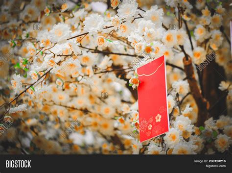 Red Envelope Lunar New Image & Photo (Free Trial) | Bigstock