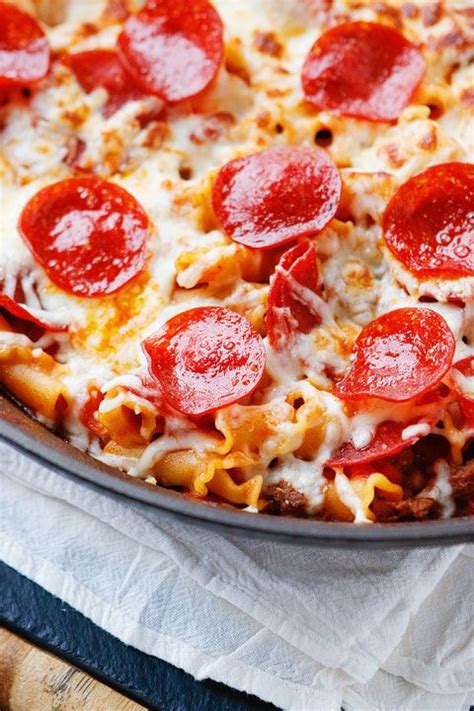 Cheesy pepperoni pizza pasta bake – Artofit