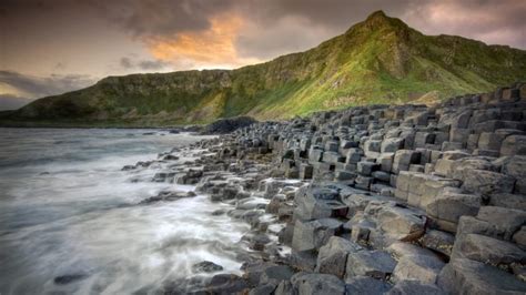 Giant's Causeway, Unique Rock Formation of Ancient Times - Traveldigg.com