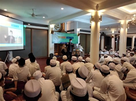 Depok Pesantren Al Hamidiyah Mengadakan Kegiatan Talkshow Dengantema