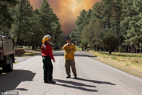 Terrifying Footage Shows A Wildfire On Its Destruction Path Toward