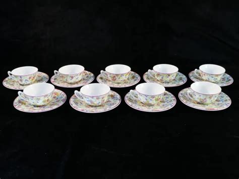 9 TASSES A café en porcelaine de LIMOGES HAVILAND décor de fleurs vers