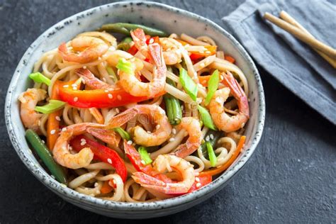 Stir Fry With Shrimps Prawns And Noodles Stock Image Image Of Noodles