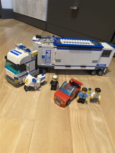 Lego City Mobilna Jednostka Policji Warszawa Mokot W Olx Pl