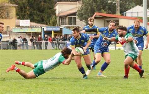 Rugby Nationale Rumilly Termine La T Te Basse Aubenas Passe In