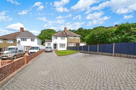 3 Bed Semi Detached House For Sale In Coombfield Drive Darenth