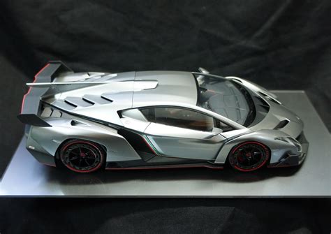 Lamborghini Aventador Fujimi 124 Scale Model