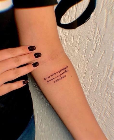 Tatuagens femininas delicadas para se inspirar Vamos Mamães Mini