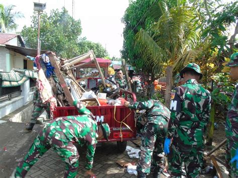 Korem Santiago Tetap Eksis Bantu Warga Pasca Bencana Koran Metro