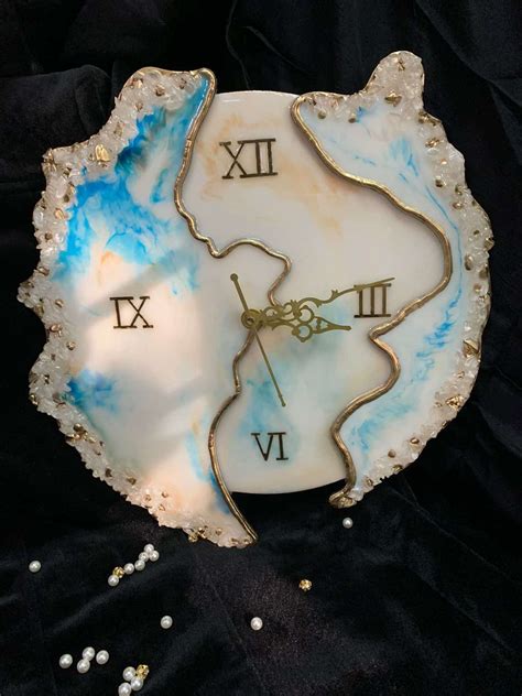 Geode Wall Clock - mintorie