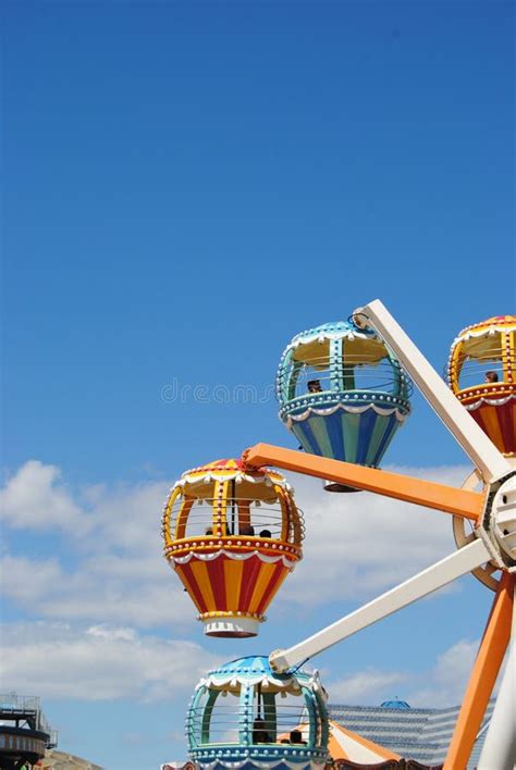 Hot Air Baloon Amusement Ride Editorial Stock Image Image Of Haunted Beach 52489109