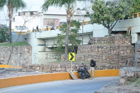 Motociclista Pierde La Vida Tras Accidentarse