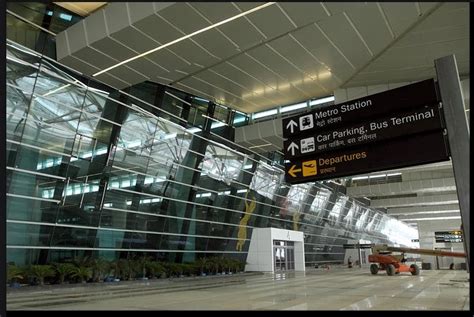 RisingCitizen: Pictures of IGI Airport T3