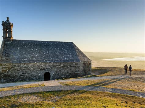 Los Montes De Arr E Tourisme Bretagne