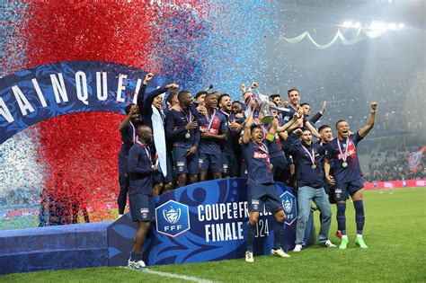 Le Paris Saint Germain Vainqueur De La Coupe De France Pour La 15e Fois Paris Saint Germain