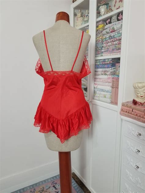Vintage 1970 S 80 S Red Lace Ruffle Lingerie Top Nylo Gem
