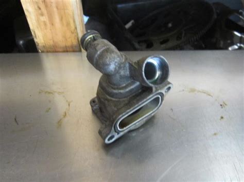 Sell Wl018 Thermostat Housing 2003 Acura Rl 35 C35a1 In Arvada