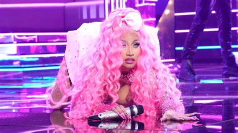 Nicki Minaj Lança Remix De Super Freaky Girl Com Jt Bia Akbar V